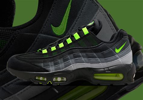 nike air schwarz neongrün|nike 95 og neon.